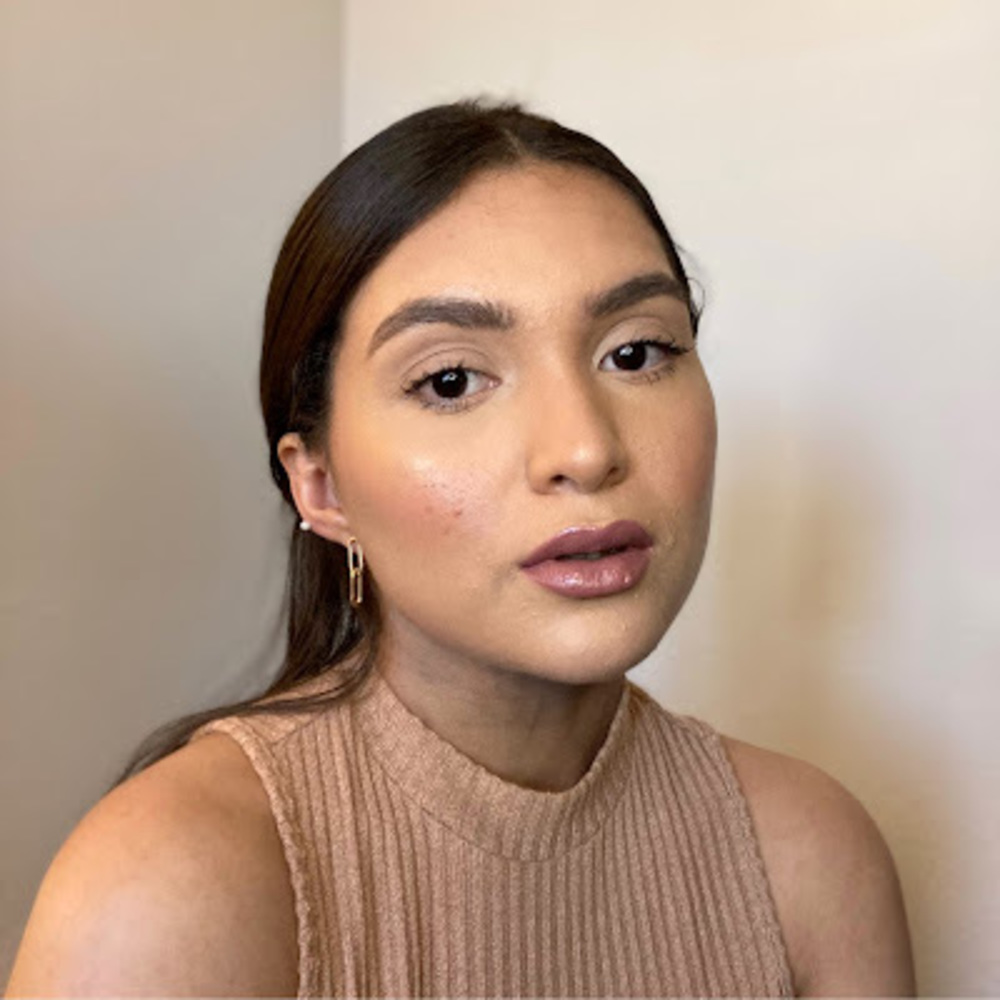 Meet your Posher, Mariana
